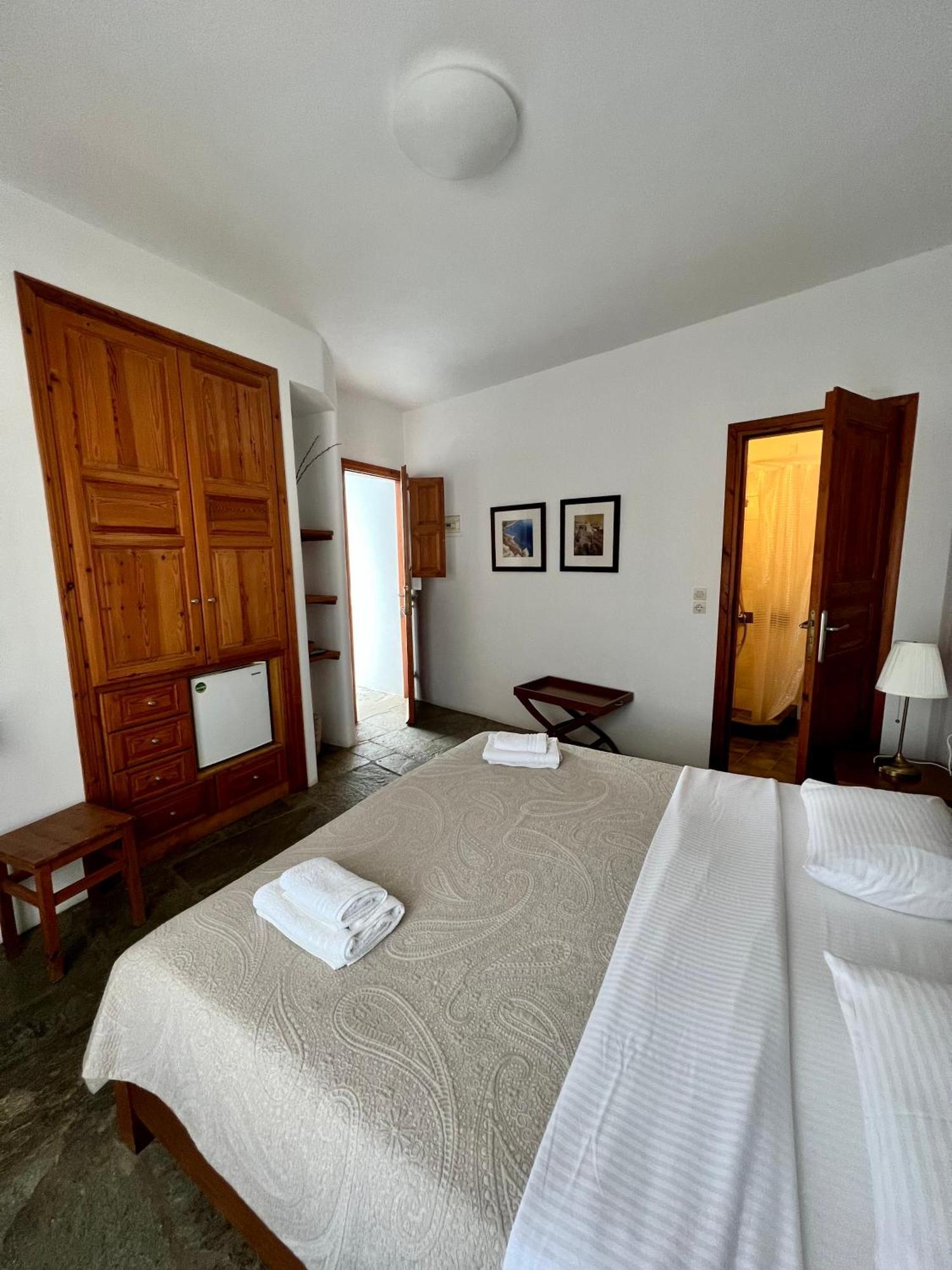 Antheia Hotel Folégandros Екстериор снимка
